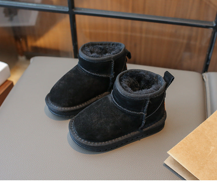 PREORDER: Faux Fur and Suede Mini Boots 9.8.25 osym