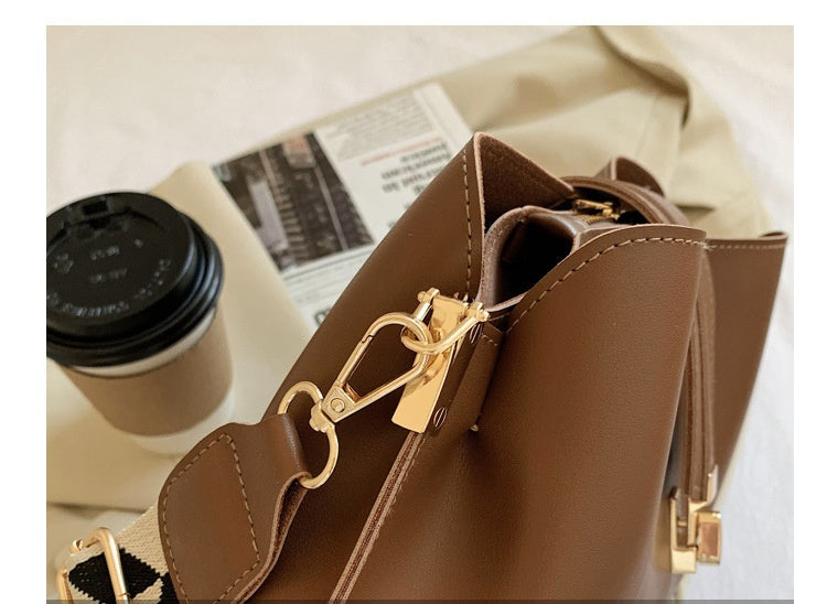 PREORDER: Tay Mini Bucket purse 9.15.25
