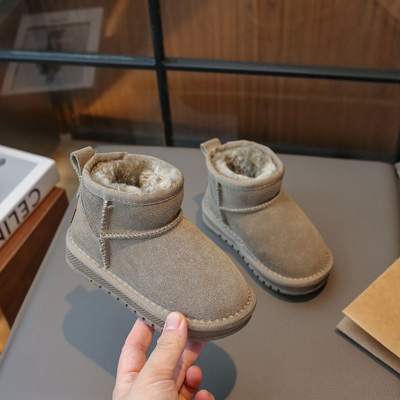 PREORDER: Faux Fur and Suede Mini Boots 9.8.25 osym