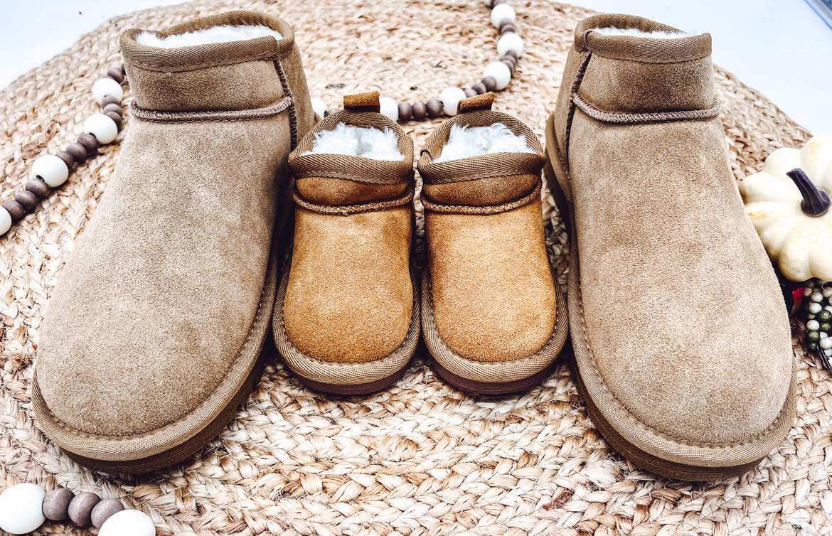 PREORDER: Faux Fur and Suede Mini Shortie Boots (SIZES BK1- BK4.5) 9.30.24 osym