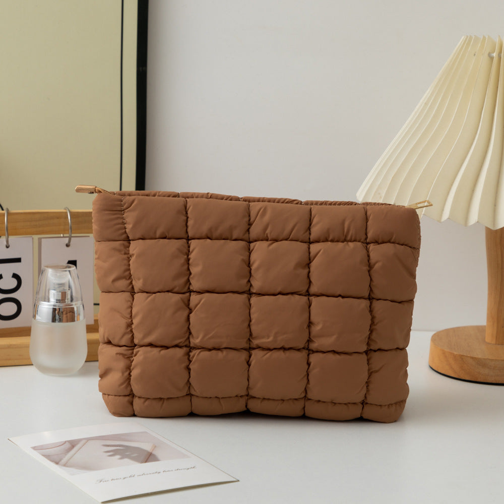 PREORDER: The Rowan Quilted Essentials Bag 7.27.26