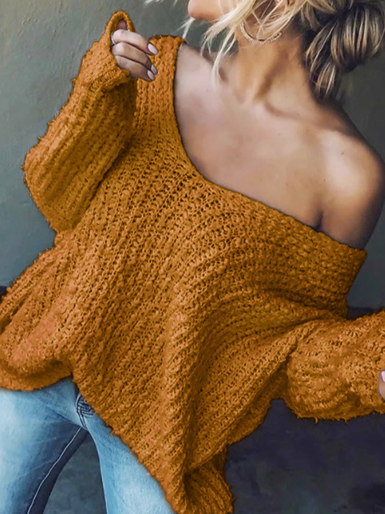 PREORDER: Lousea Sweater 9.22.25 osym