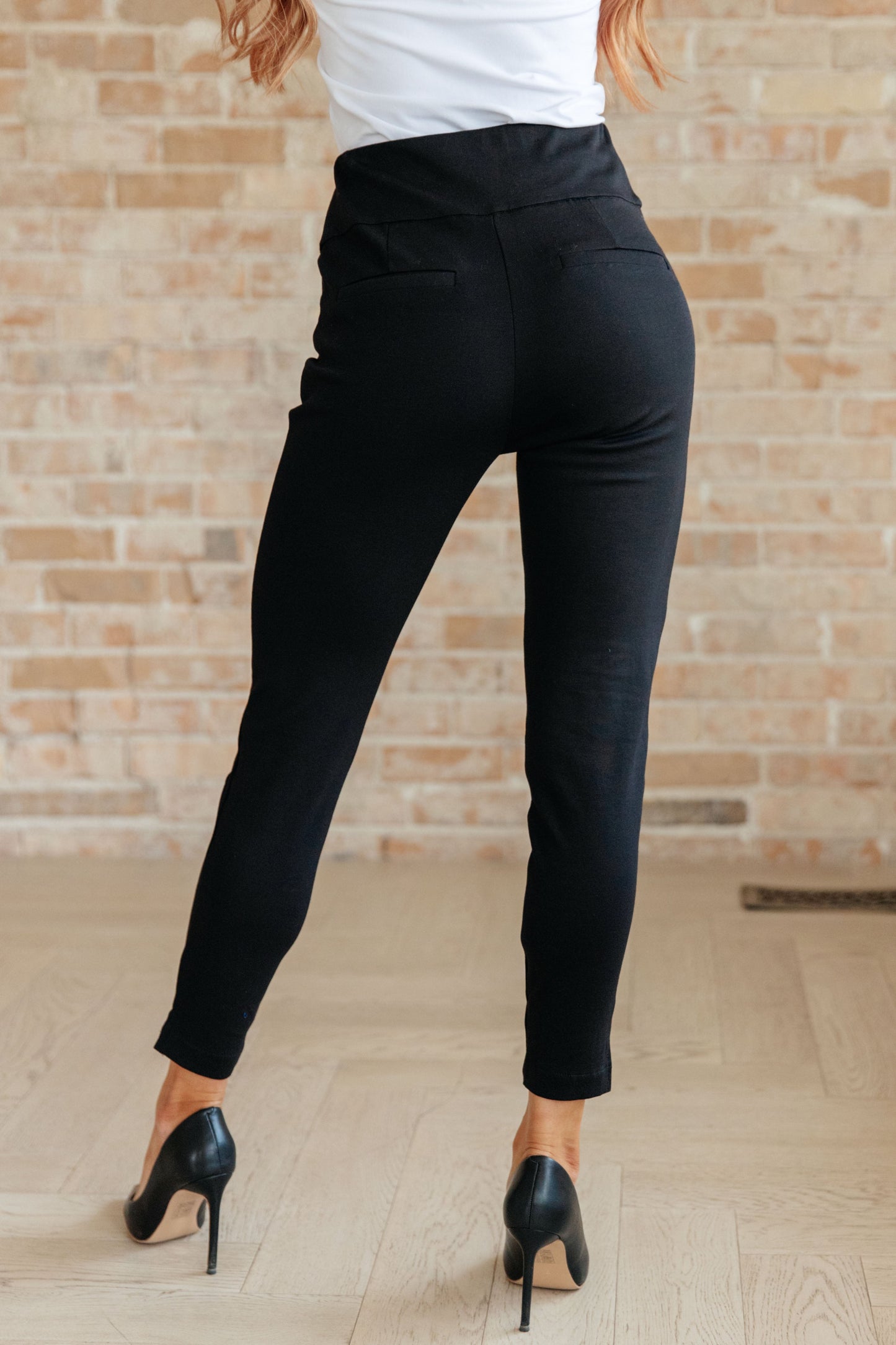 PREORDER: Magic Ankle Crop Skinny Pants in Twelve Colors